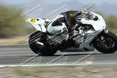 media/Oct-02-2025-Racers Edge (Thu) [[2c91cb6ab3]]/3-B Group/Session 5-Turn 3 Inside Pans (2pm)/